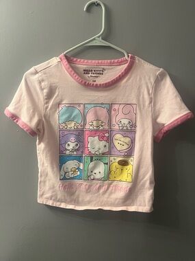 Hello Kitty Light Pink Short Sleeve Graphic Tee - Kids